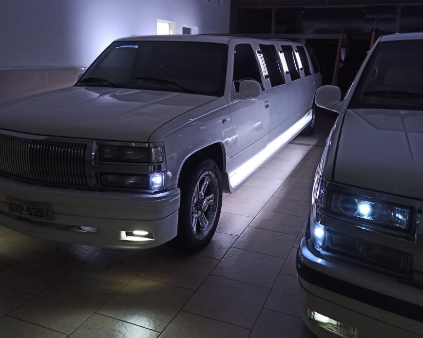Limousine - Ideal para seus eventos.